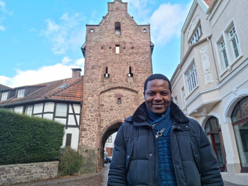 Start in der Nelkenstadt – Personalberatung mit Dr. Toumi